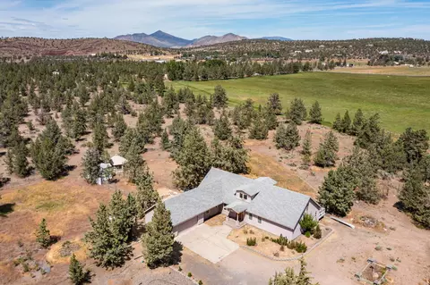3681 NW Coyner Ave, Redmond, OR 97756