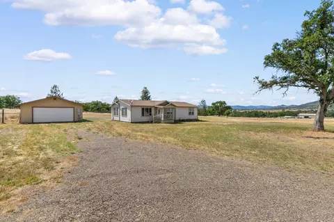 217 Ayres Rd, Eagle Point, OR 97524 photo 20