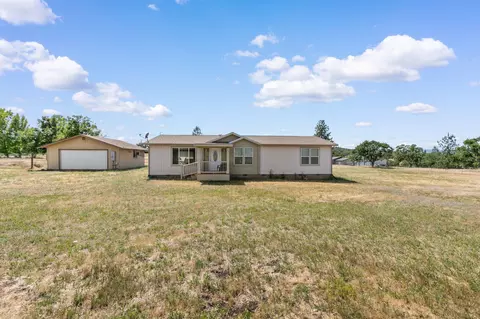 217 Ayres Rd, Eagle Point, OR 97524 photo 28