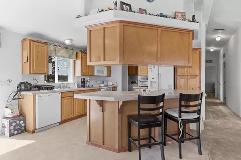 217 Ayres Rd, Eagle Point, OR 97524 photo 7