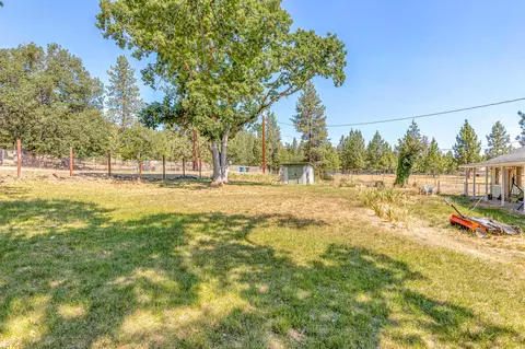 380 Greenleaf Dr, Eagle Point, OR 97524 photo 20