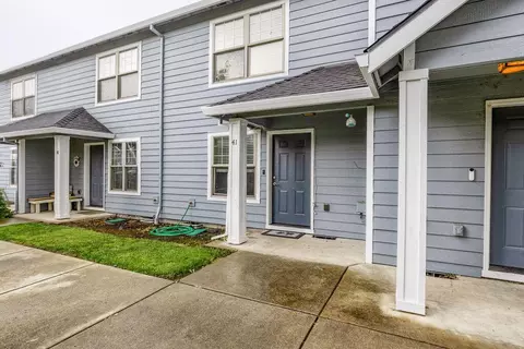 450 Midway Rd #41, Medford, OR 97501