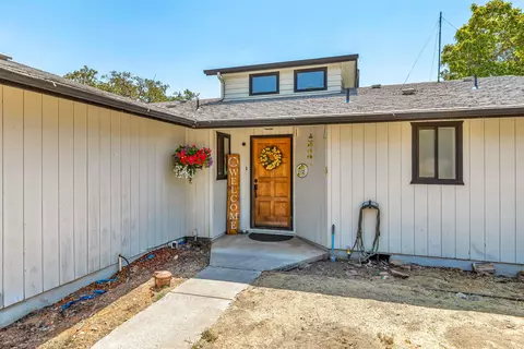 3450 Sams Valley Hwy, Central Point, OR 97502