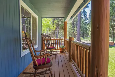 17249 White Oak Pl, Bend, OR 97707 photo 7