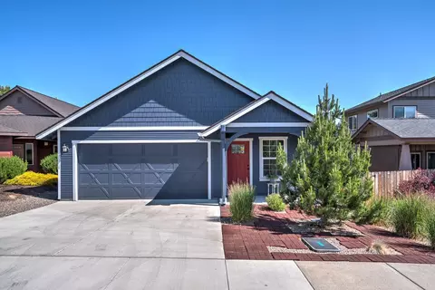 20018 SW Voltera Pl, Bend, OR 97702