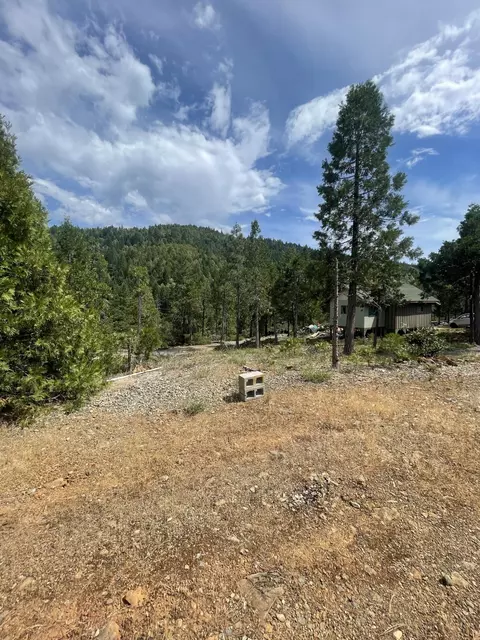 2040 Lone Mountain Rd, O'brien, OR 97534