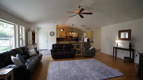 382 E Main St, Mount Vernon, OR 97865 photo 14