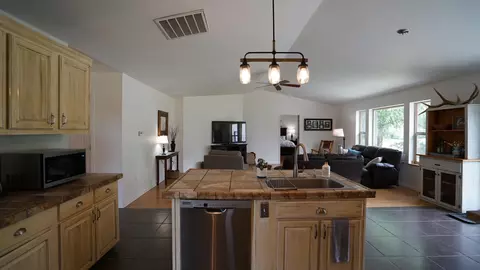 382 E Main St, Mount Vernon, OR 97865 photo 8
