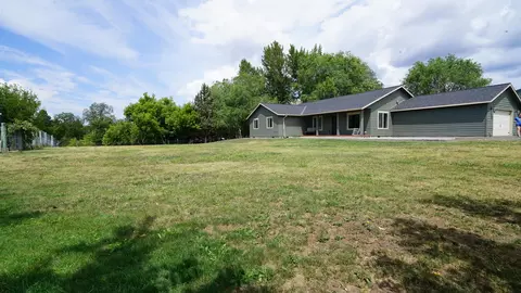 382 E Main St, Mount Vernon, OR 97865 photo 40