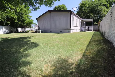 633 E Archwood Dr UNIT 2, Eagle Point, OR 97524 photo 28