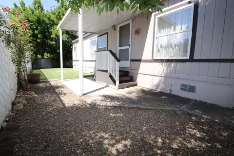 633 E Archwood Dr UNIT 2, Eagle Point, OR 97524 photo 27