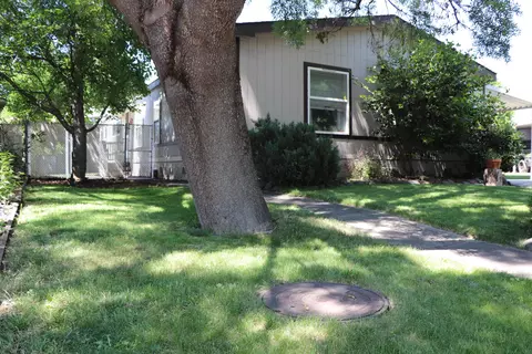 633 E Archwood Dr UNIT 2, Eagle Point, OR 97524 photo 35