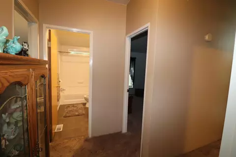 633 E Archwood Dr UNIT 2, Eagle Point, OR 97524 photo 24