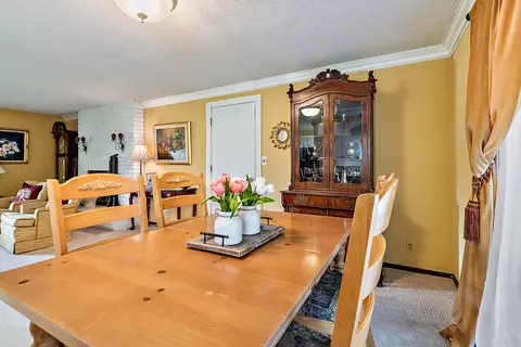 209 Ash St, Phoenix, OR 97535 photo 13