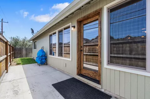 20589 Dylan Loop, Bend, OR 97702 photo 26