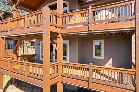 132 NW Phils Loop, Bend, OR 97703 photo 42
