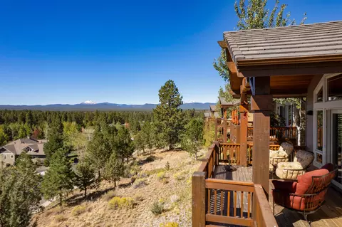 132 NW Phils Loop, Bend, OR 97703 photo 43