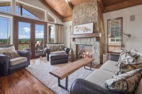 132 NW Phils Loop, Bend, OR 97703 photo 12