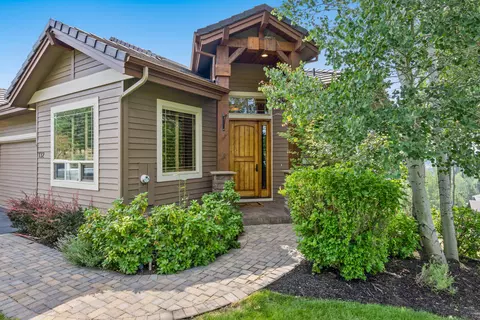 132 NW Phils Loop, Bend, OR 97703