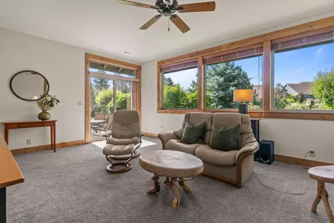 19465 Golden Meadow Loop, Bend, OR 97702 photo 30