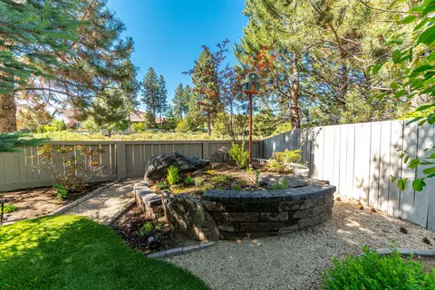 19465 Golden Meadow Loop, Bend, OR 97702 photo 42