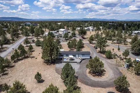 7433 SW Drake Dr, Culver, OR 97734