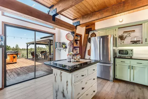 18970 Pinehurst Rd, Bend, OR 97703 photo 17