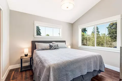 454 NE Burnside Ave, Bend, OR 97701 photo 33