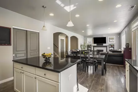 21391 NEagle Crossing Ave, Bend, OR 97701 photo 8