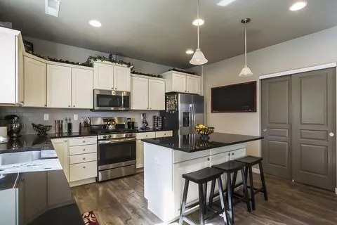 21391 NEagle Crossing Ave, Bend, OR 97701 photo 10