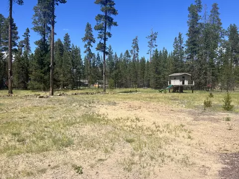 17218 Pintail Dr, Bend, OR 97707 photo 2