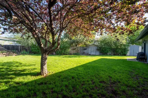 61875 Avonlea Cir, Bend, OR 97702 photo 44