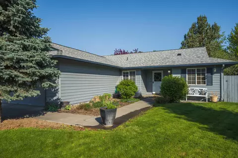 61875 Avonlea Cir, Bend, OR 97702 photo 6