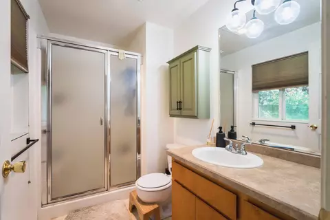 61875 Avonlea Cir, Bend, OR 97702 photo 29