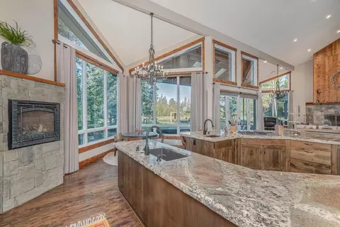 55755 Cone Pl, Bend, OR 97707 photo 12