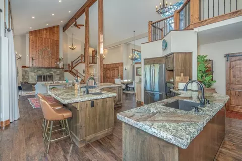 55755 Cone Pl, Bend, OR 97707 photo 13