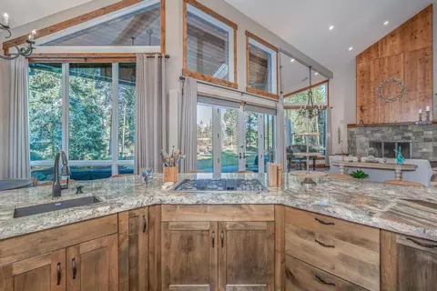55755 Cone Pl, Bend, OR 97707 photo 15