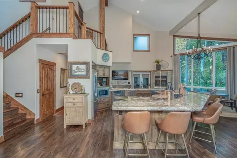 55755 Cone Pl, Bend, OR 97707 photo 11