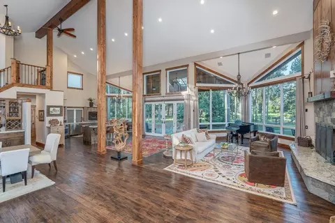 55755 Cone Pl, Bend, OR 97707 photo 6