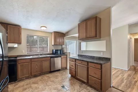 65215 73rd St, Bend, OR 97703 photo 28