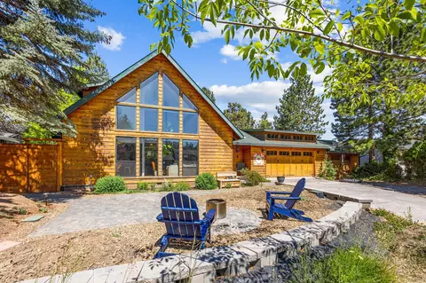 2889 NE Lotno Dr, Bend, OR 97701