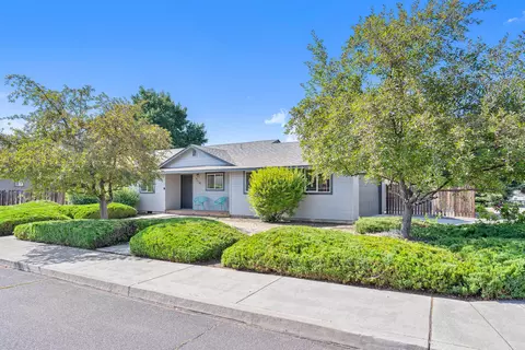 3110 NE Byers Ave, Bend, OR 97701