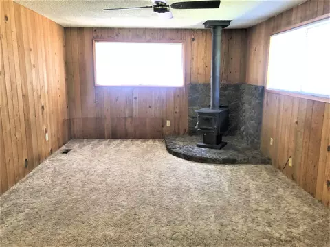 748 NE 9th St, Bend, OR 97701 photo 7