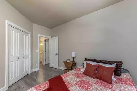 21341 Oakview Dr, Bend, OR 97701 photo 18