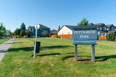 21174 Darnel Ave, Bend, OR 97702 photo 3