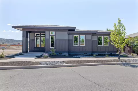 1440 NE Rhoden St, Prineville, OR 97754
