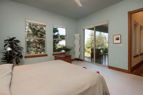 606 NW Powell Butte Loop, Bend, OR 97703 photo 5