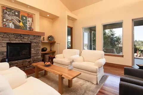 606 NW Powell Butte Loop, Bend, OR 97703 photo 13