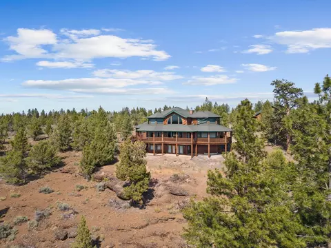 69211 Big View Dr, Sisters, OR 97759