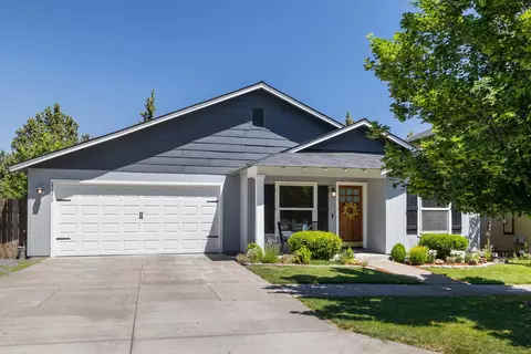 21370 Pecoraro Loop, Bend, OR 97701 photo 29